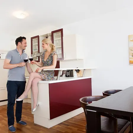 ساندويرث فندق كلاغنفورت